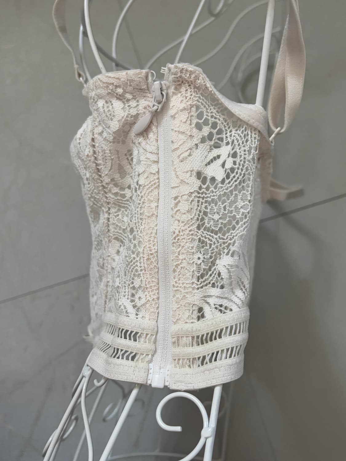 • eyelet lace top 상품이미지7