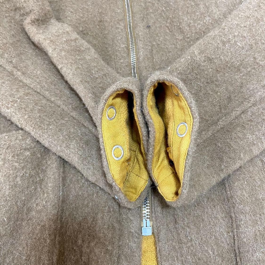 [50] 나이젤카본 울 웜업 코트 상품이미지5