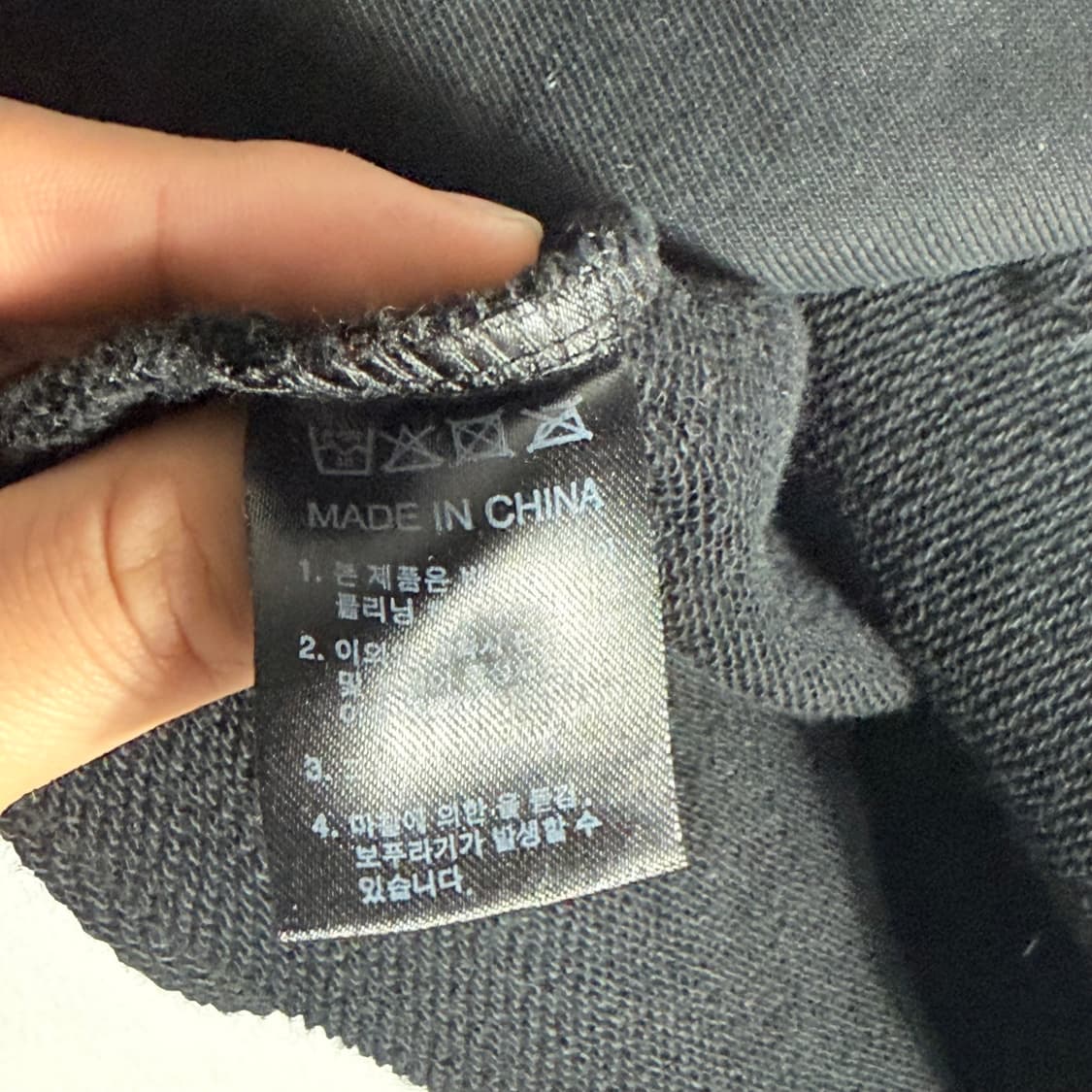 드네이지 데미지 크롭 오버핏 블랙 후드티 2 상품이미지3