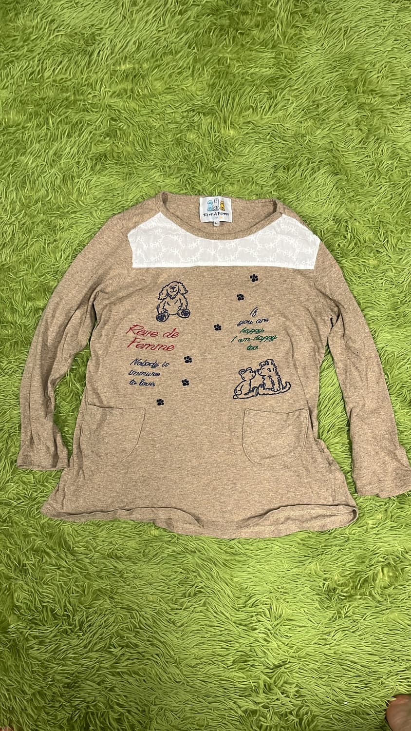 강아지 레이스 자수 주머니 디테일 긴팔 티셔츠 상품이미지1