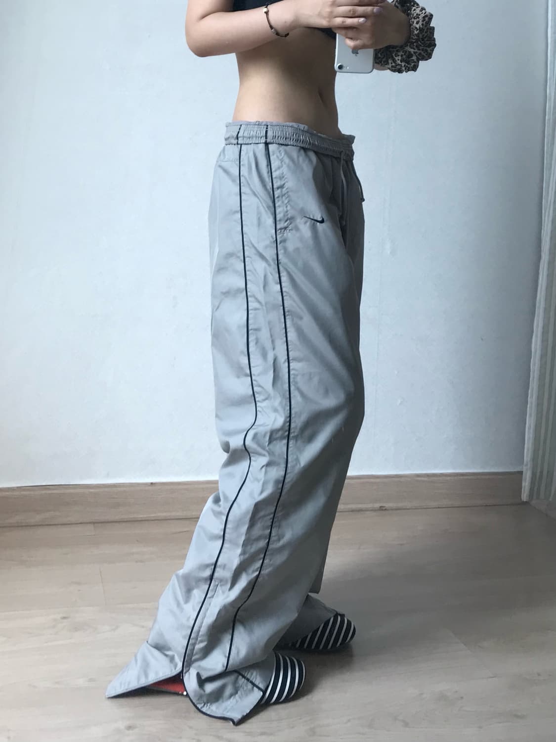 Nike gray track wide fit training pt 상품이미지3