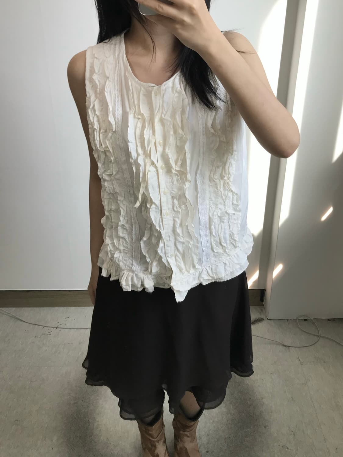 빈티지 프릴 슬리브리스 블라우스 상품이미지1