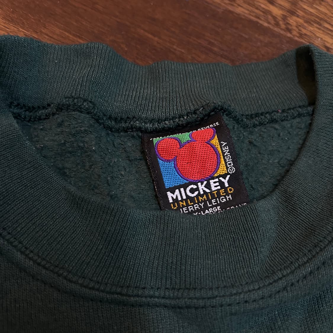 90s Vintage Disney 빈티지 올드 디즈니 크리스마스 맨투맨 상품이미지4