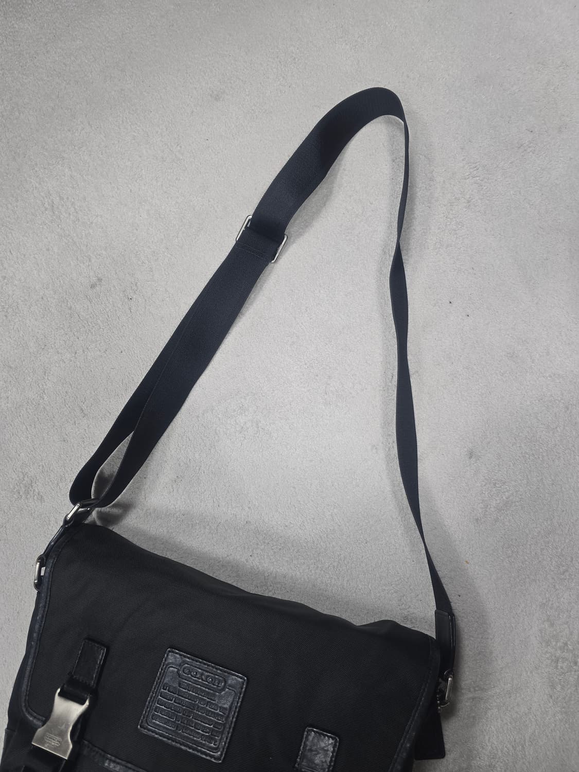 코치 빈티지 메신저백 블랙 상품이미지4