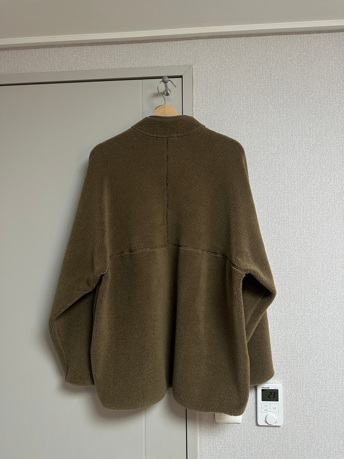 그라프페이퍼 울 보아 플리스 풀오버 상품이미지5