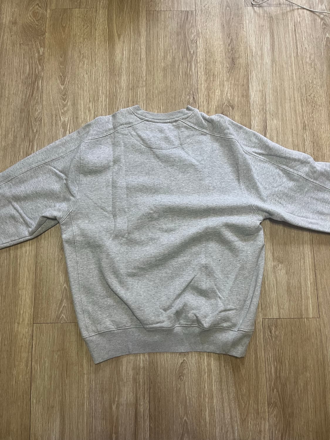 팔라스 PALACE 크루넥,맨투맨 사이즈 M 판매합니다 상품이미지4