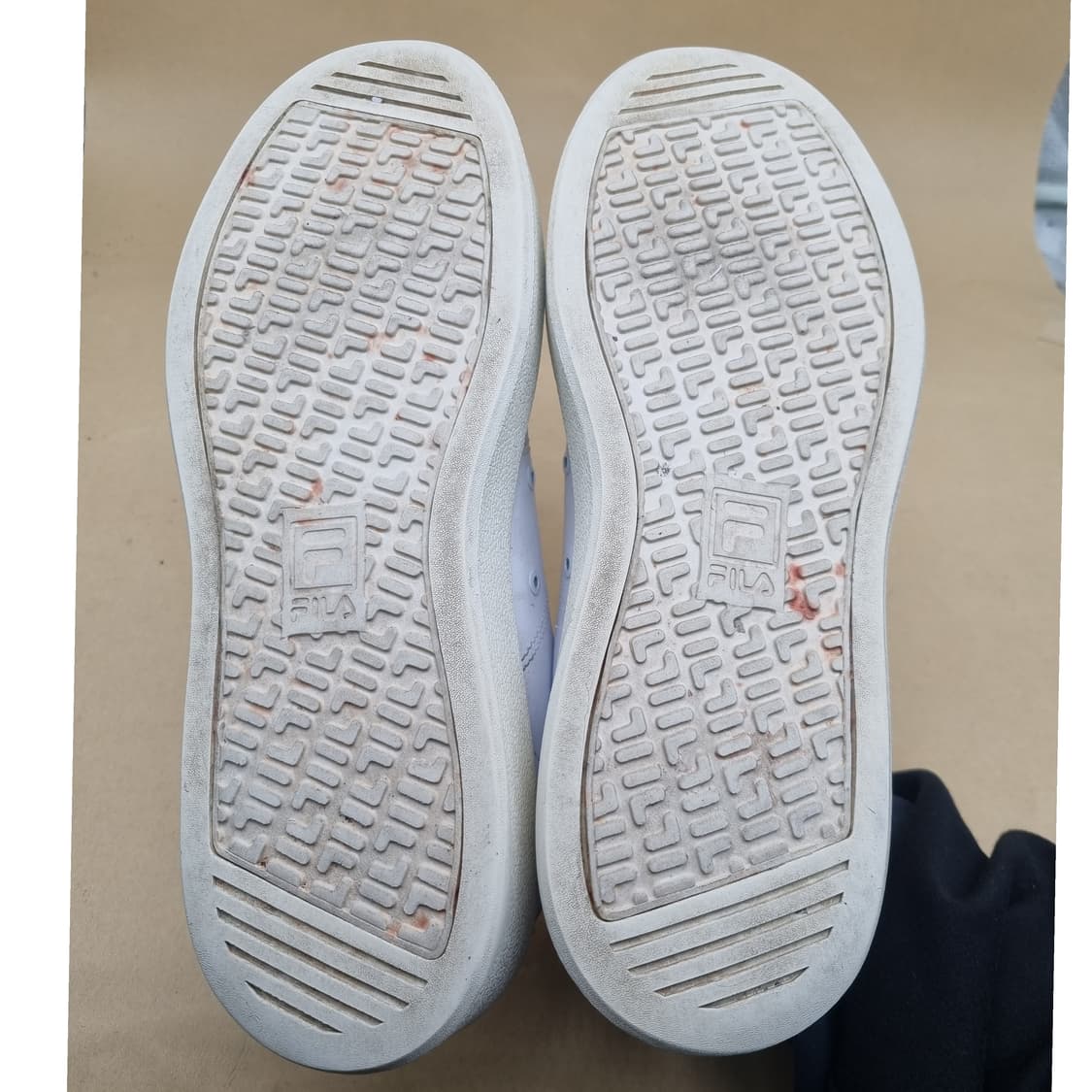 휠라 코트 플럼피 남성운동화280 상품이미지3