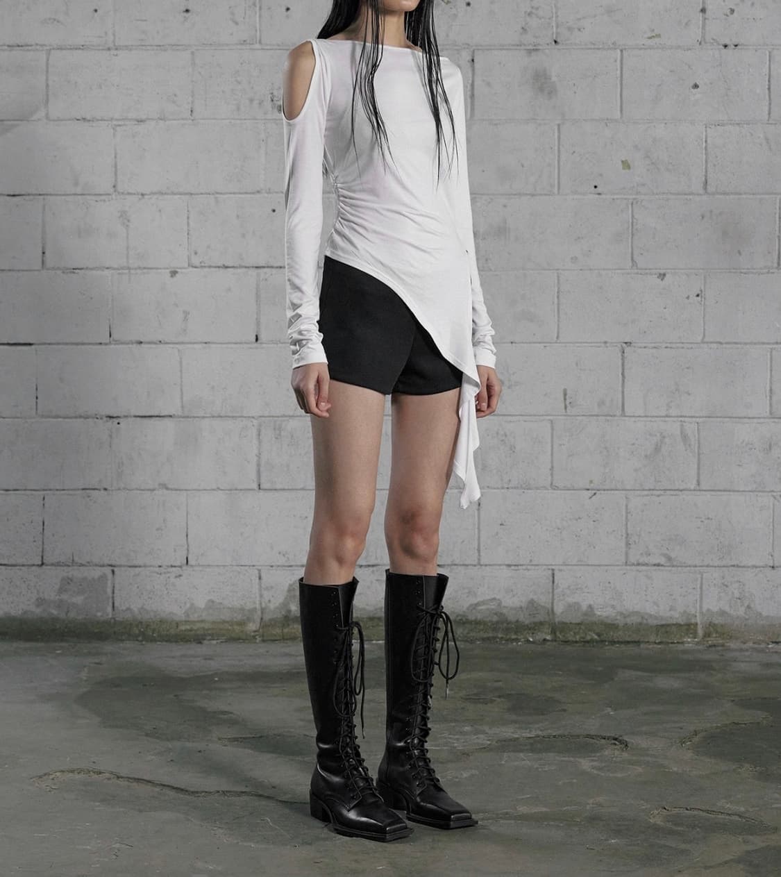 보헤미안서울 DRAPE OFF SHOULDER T 상품이미지2