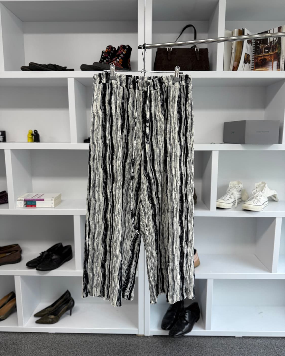 chio clip 플리츠 팬츠 상품이미지1