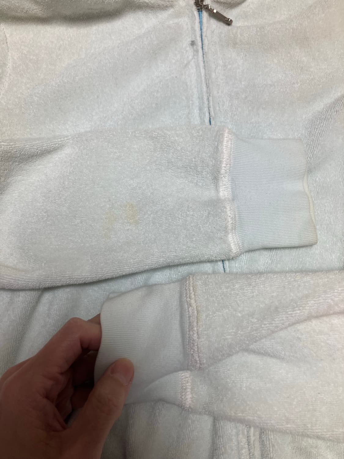 Y2K 테리 베이비 블루 후드 집업 Juicy Couture 상품이미지5