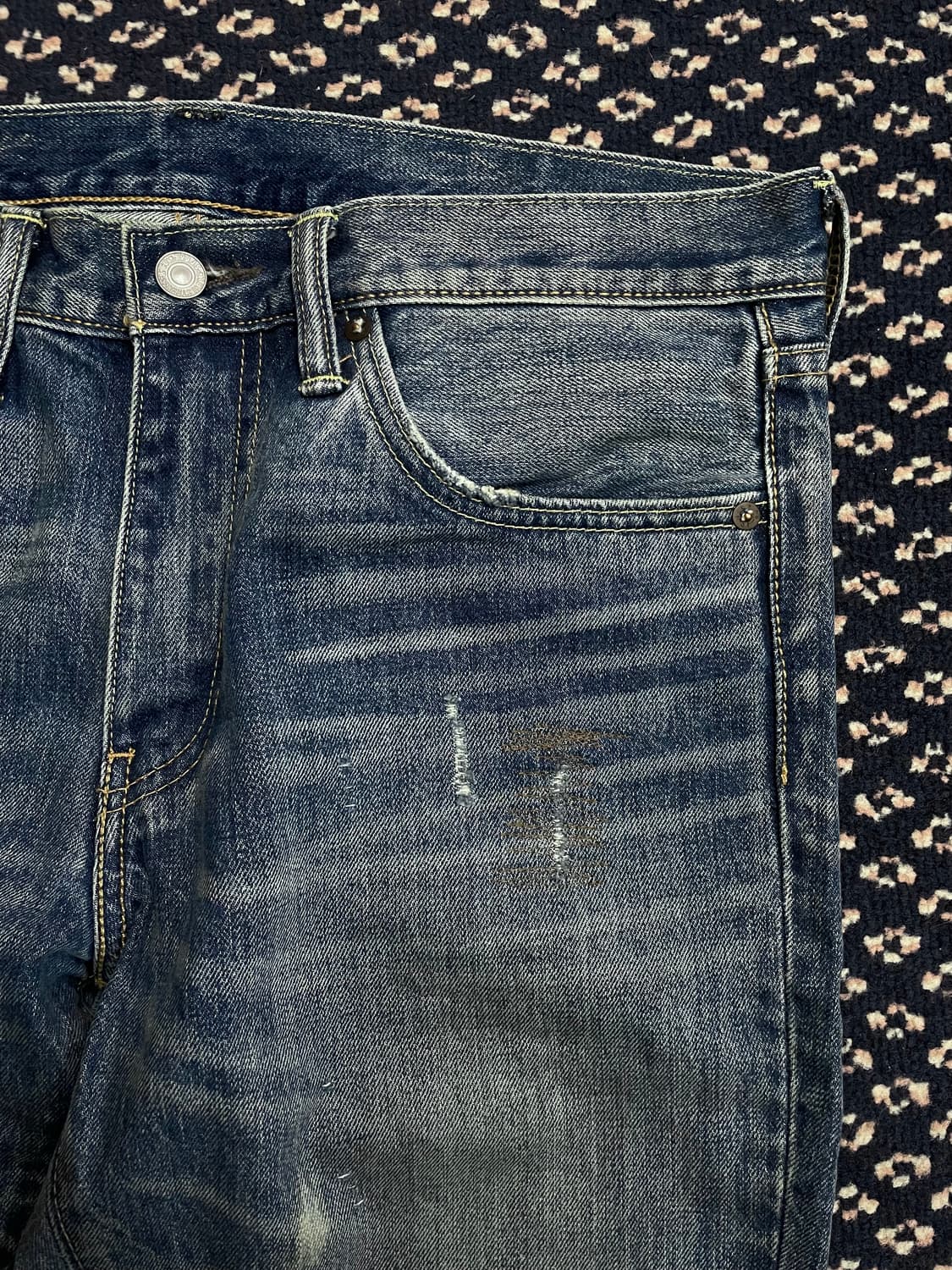 Levis 511 Destroyed Denim 상품이미지5