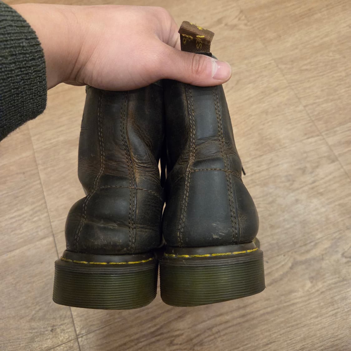 닥터마틴 1460 크레이지홀스 uk7 260-265 상품이미지3
