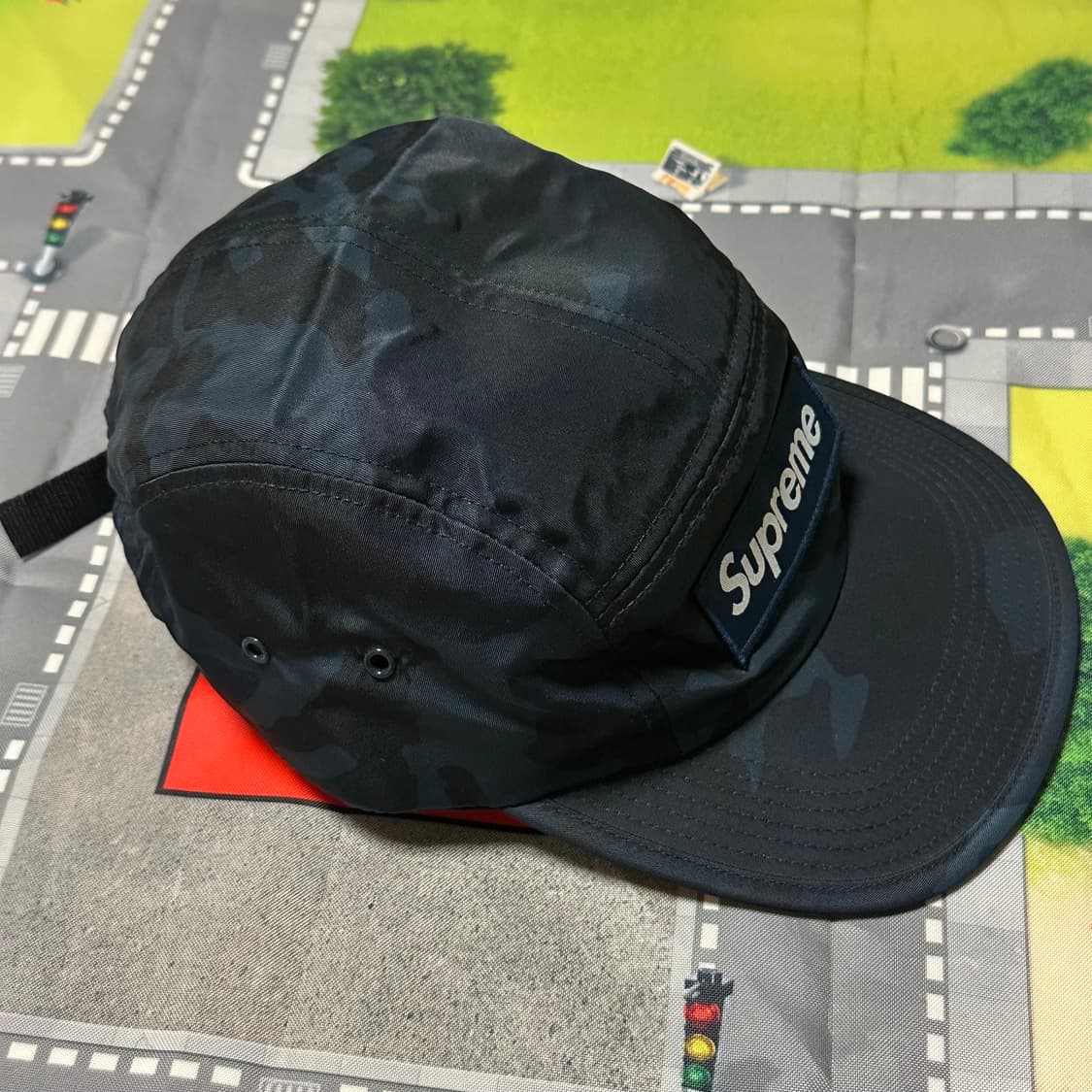 슈프림 나일론 카모 캠프캡 네이비 상품이미지2