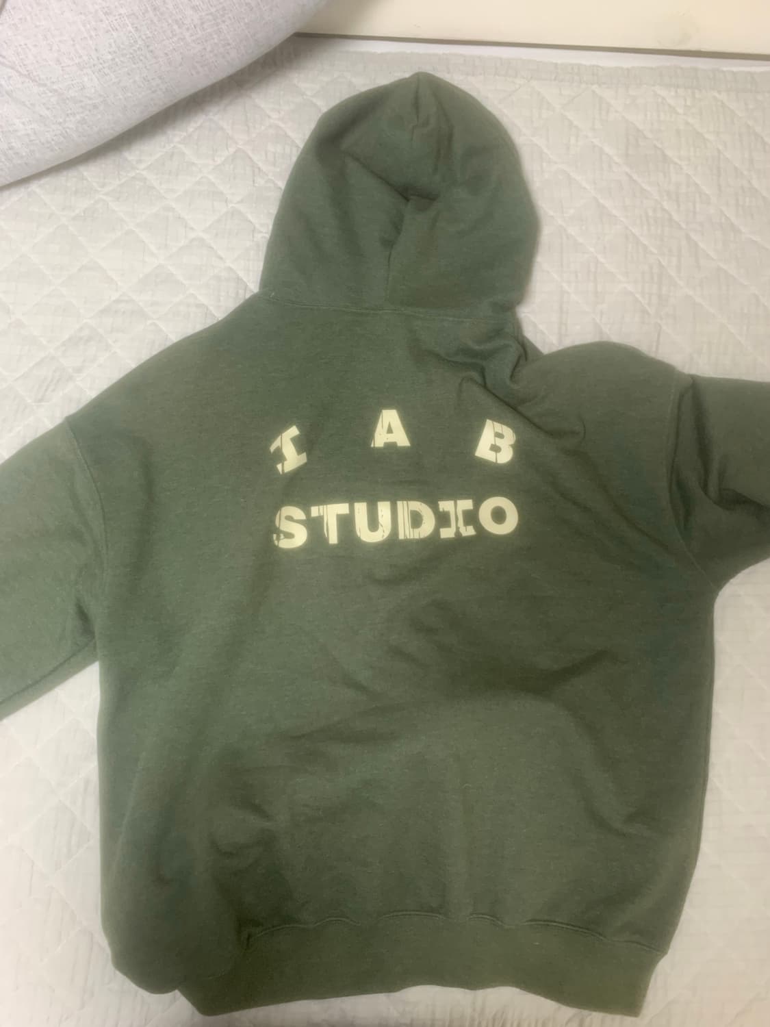 아이앱 스튜디오 후드집업 상품이미지1