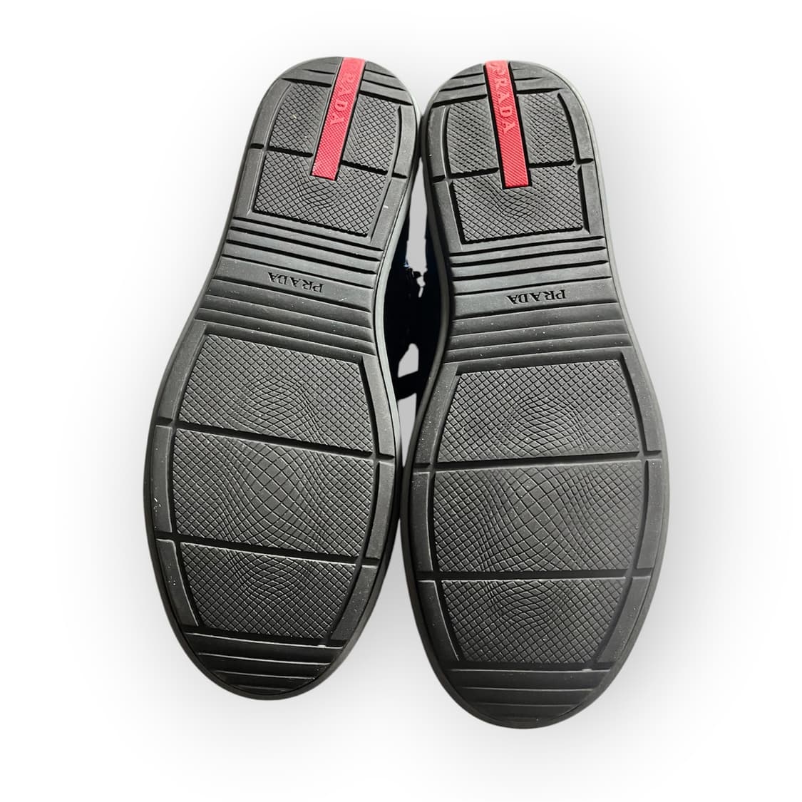 [275] 프라다 블랙 레더 하이탑 스니커즈  상품이미지4