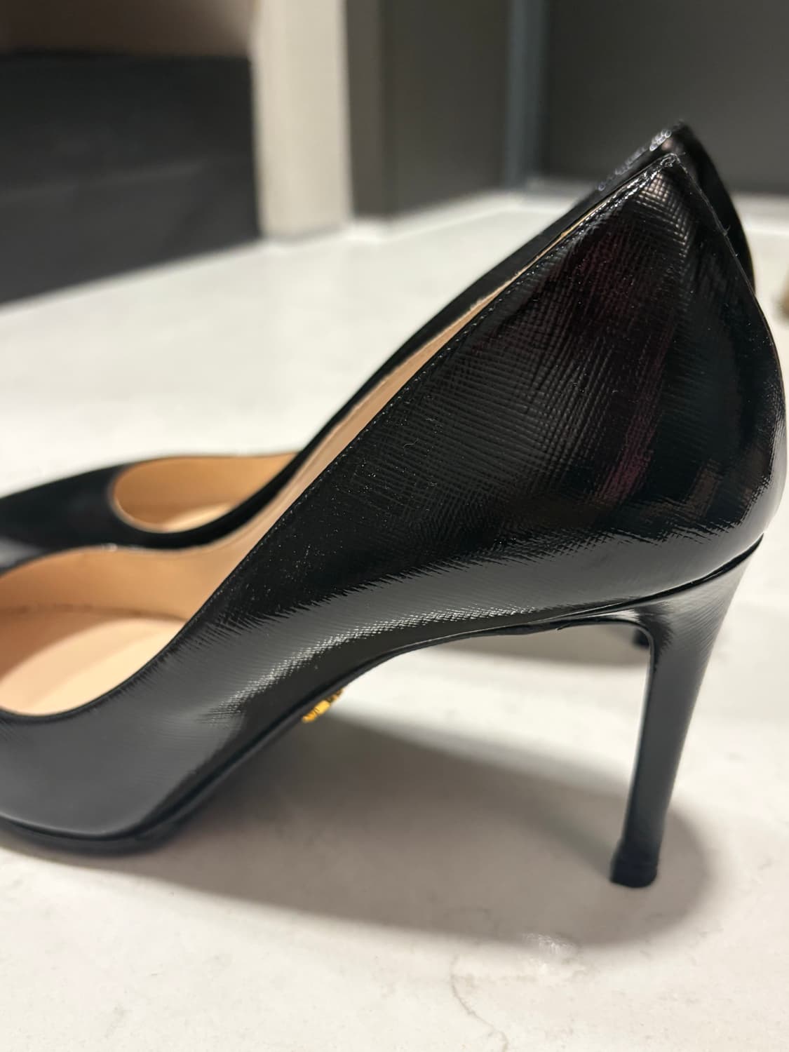 프라다 포인트도 펌프스 힐 250  상품이미지4