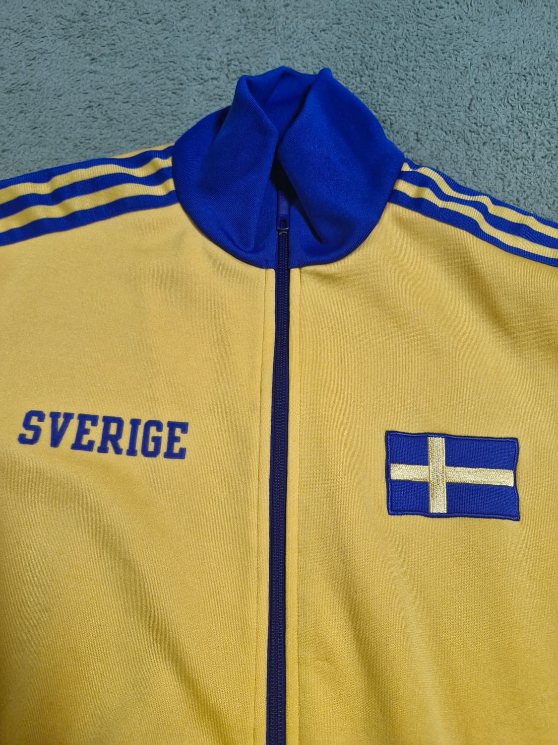 아디다스 월드컵 스웨덴 트랙탑 100사이즈 상품이미지3