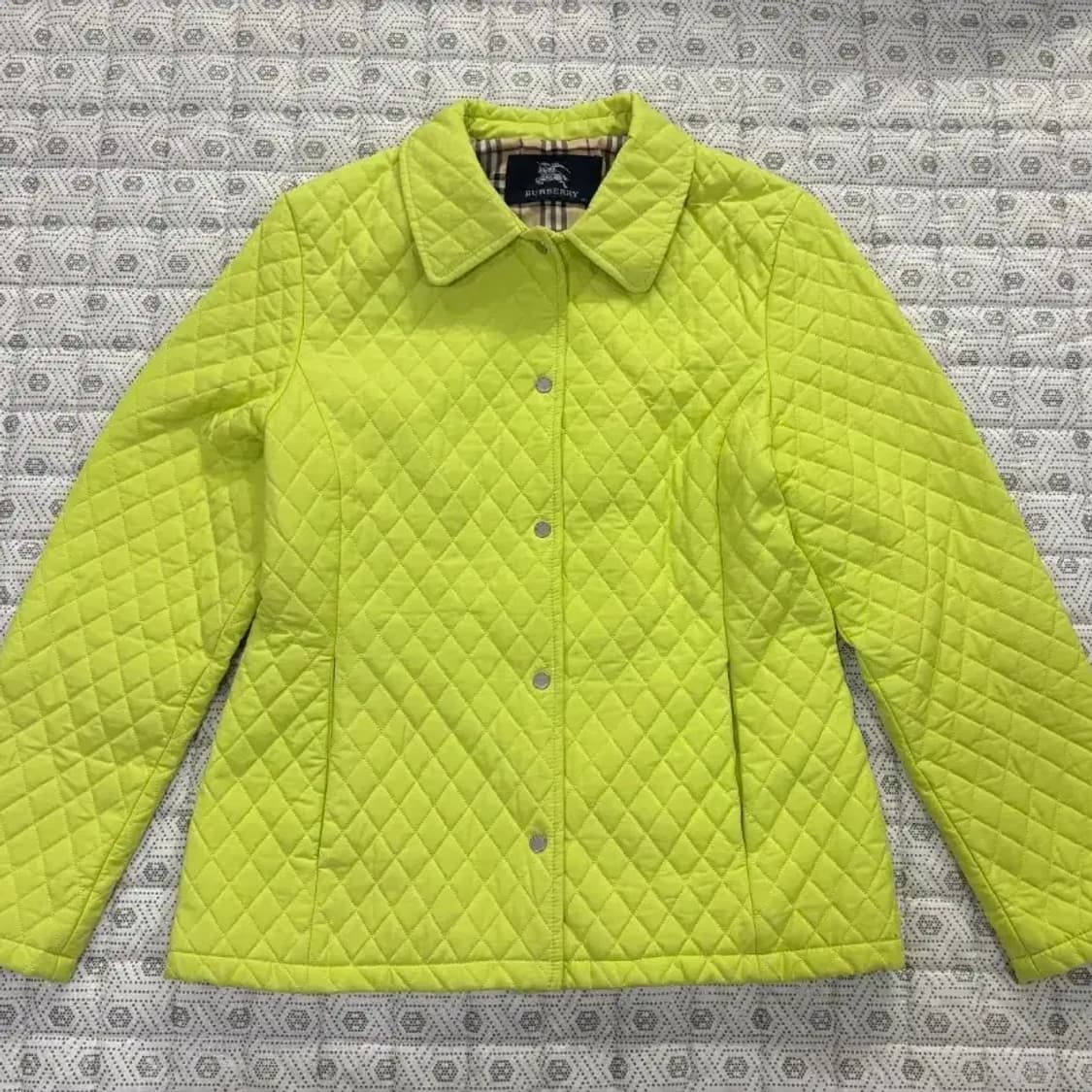 정품 버버리 퀼팅 자켓 ~55반 상품이미지6