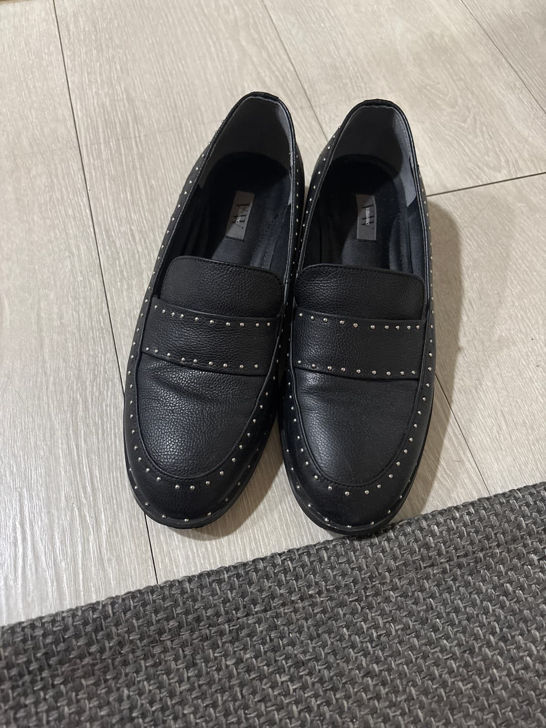 베라왕 stud loafer 상품이미지1