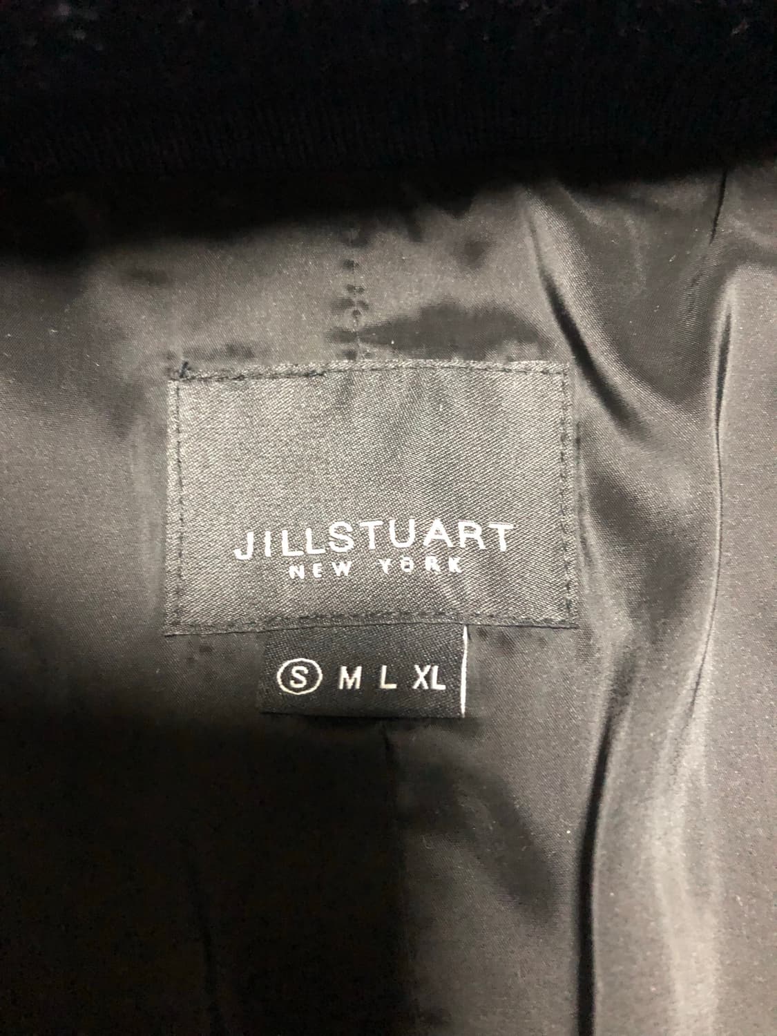 (거의새제품)질스튜어뉴욕 네이비블루 패딩코트/몽클레어 스톤 발망 프라다  상품이미지6