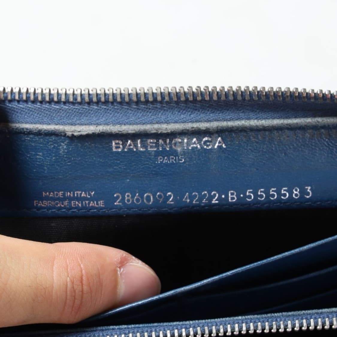 발렌시아가 BALENCIAGA Leather Wallet    상품이미지4