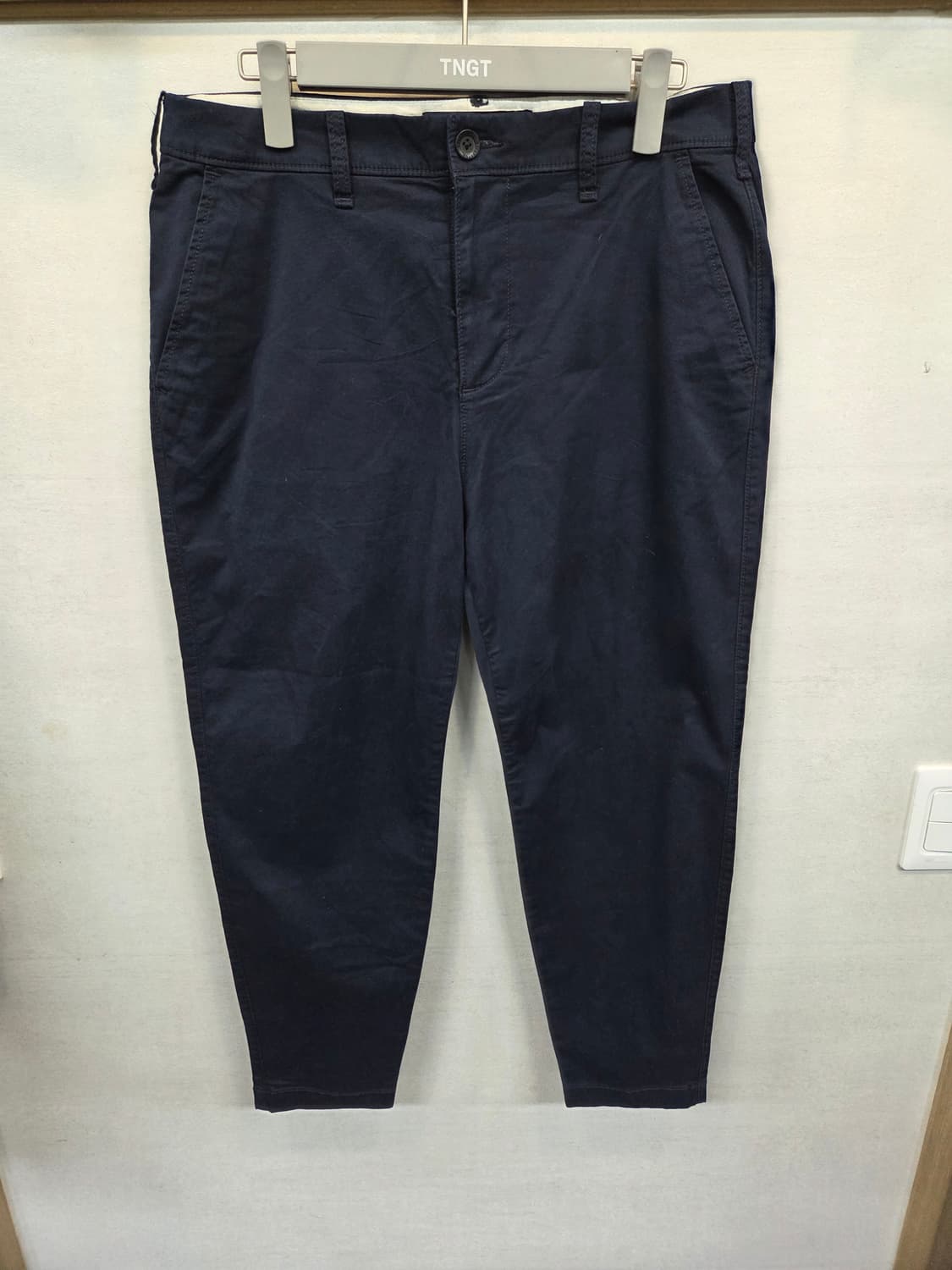 홀리스터 크롭 테이퍼드 치노팬츠 33 상품이미지1