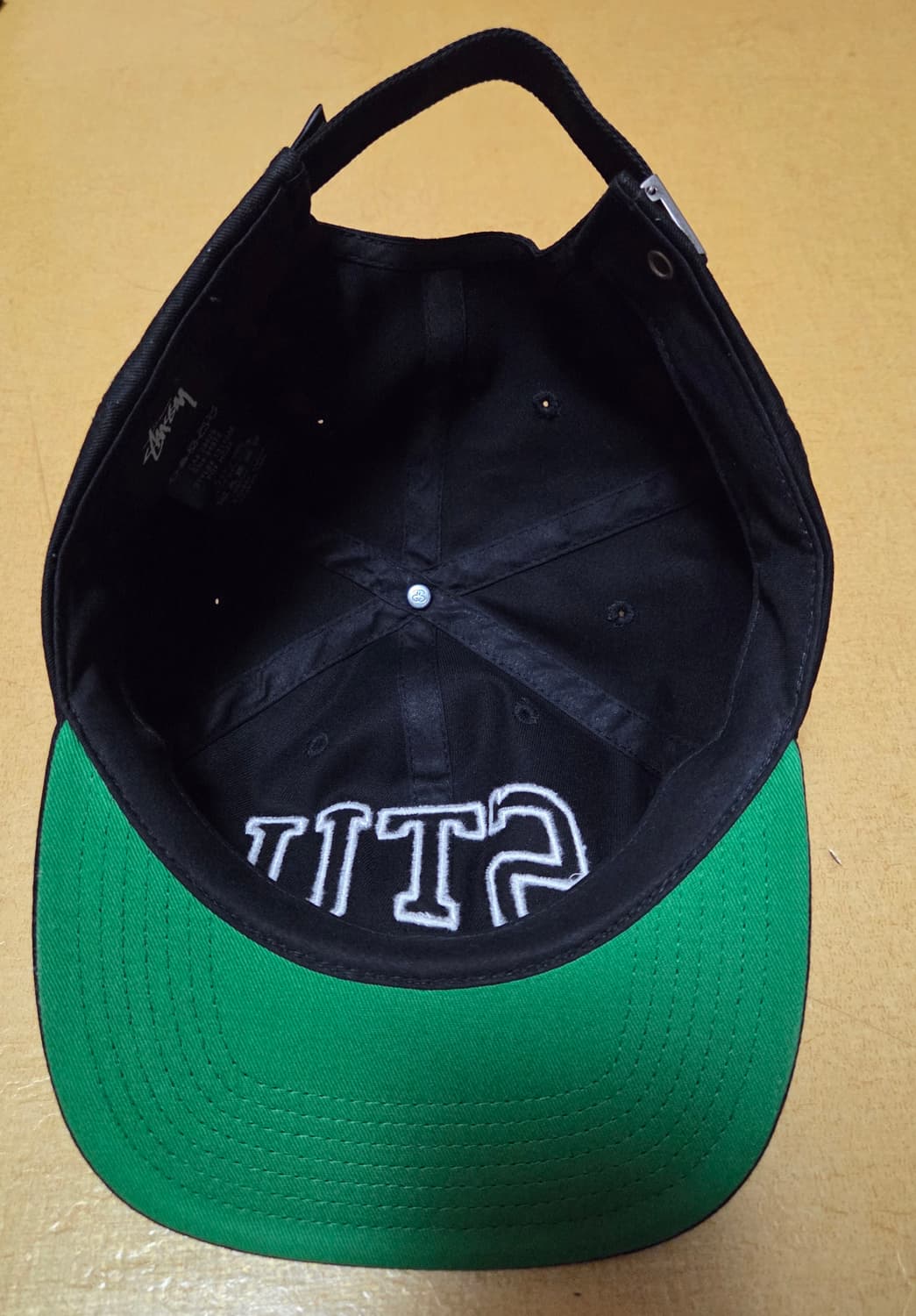 스투시 아치 스트랩백 캡 쉐도우 블랙 상품이미지3