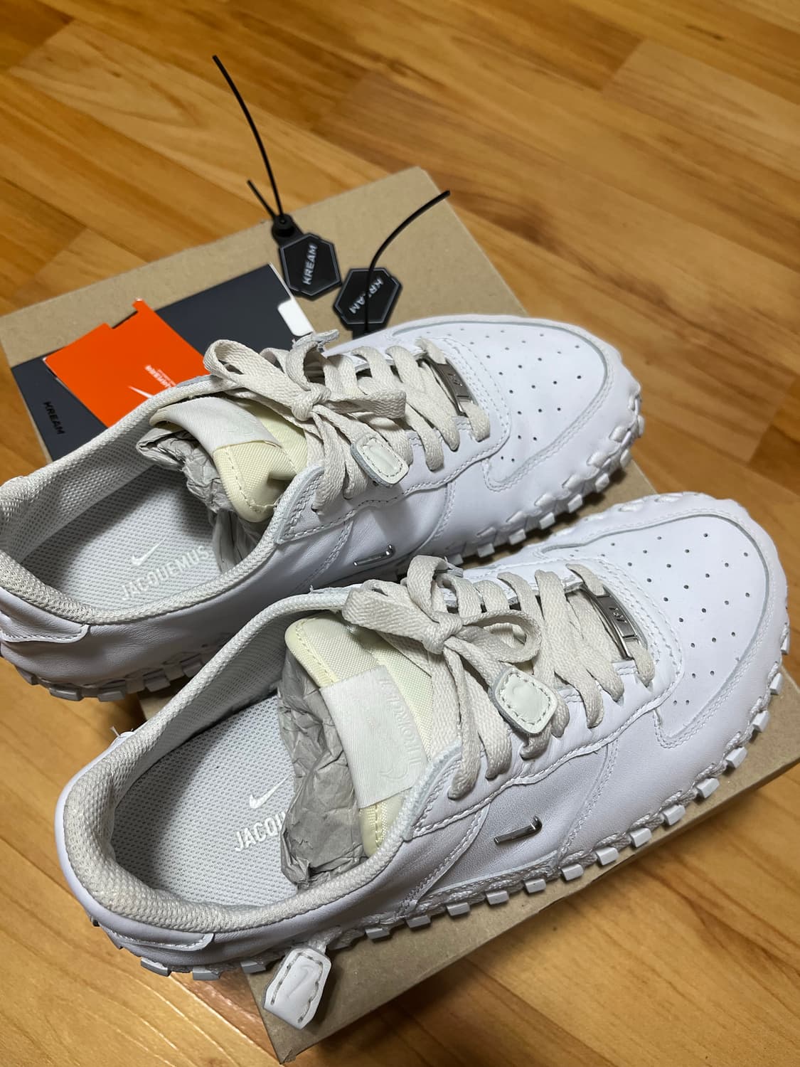 나이키 자크뮈스 포스 255   상품이미지1