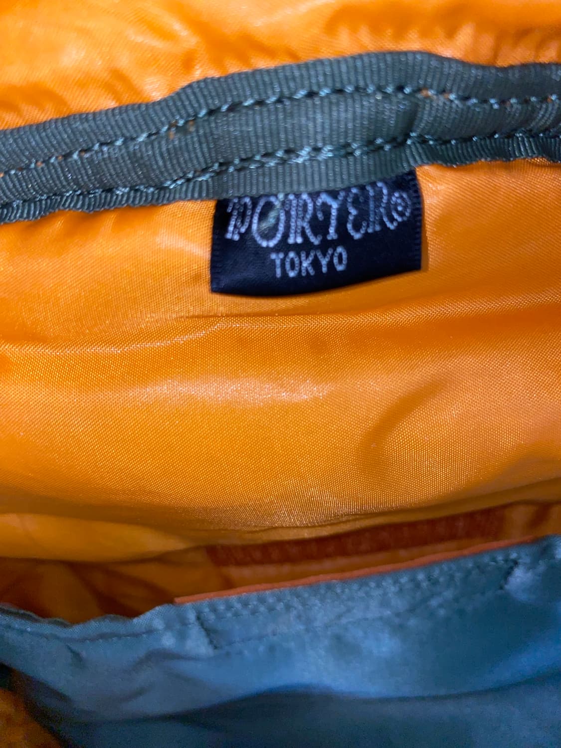 (극미품) 포터 탱커 데이팩 백팩 세이지 그린 19L 상품이미지8