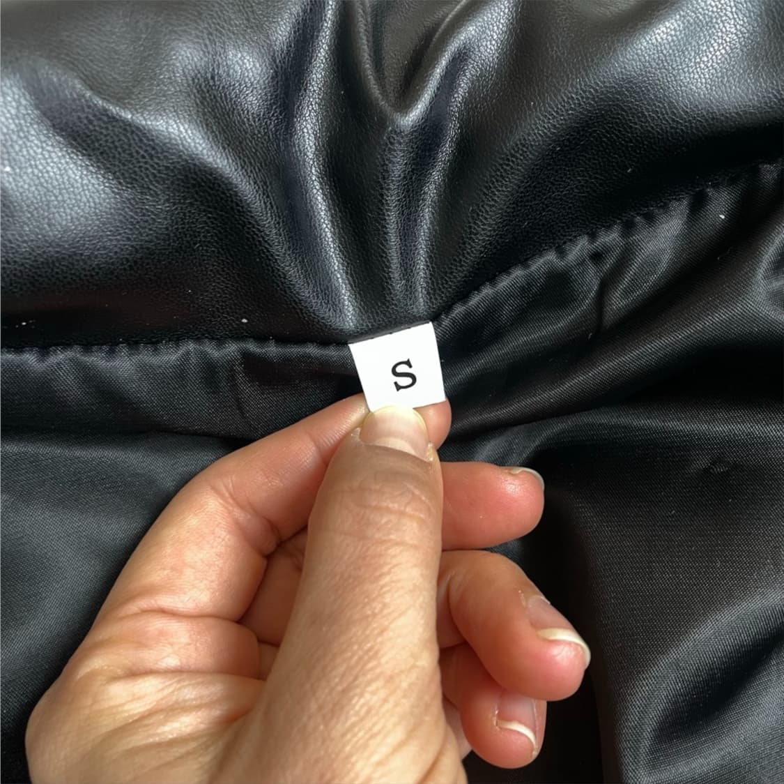 쉬인 SHEIN 페이크 레더 크롭 패딩 S 상품이미지3