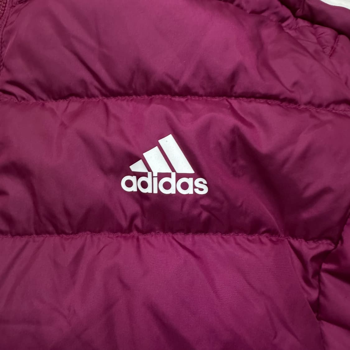 아디다스 삼바로고 덕다운 푸퍼 패딩 상품이미지4