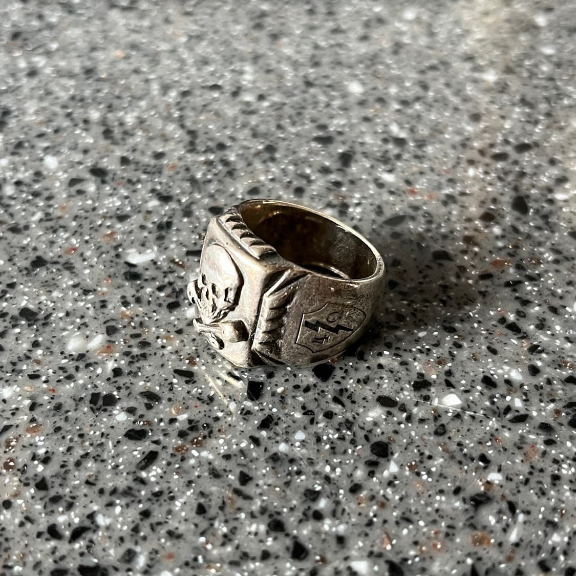 네이버후드 스컬 실버링 상품이미지2