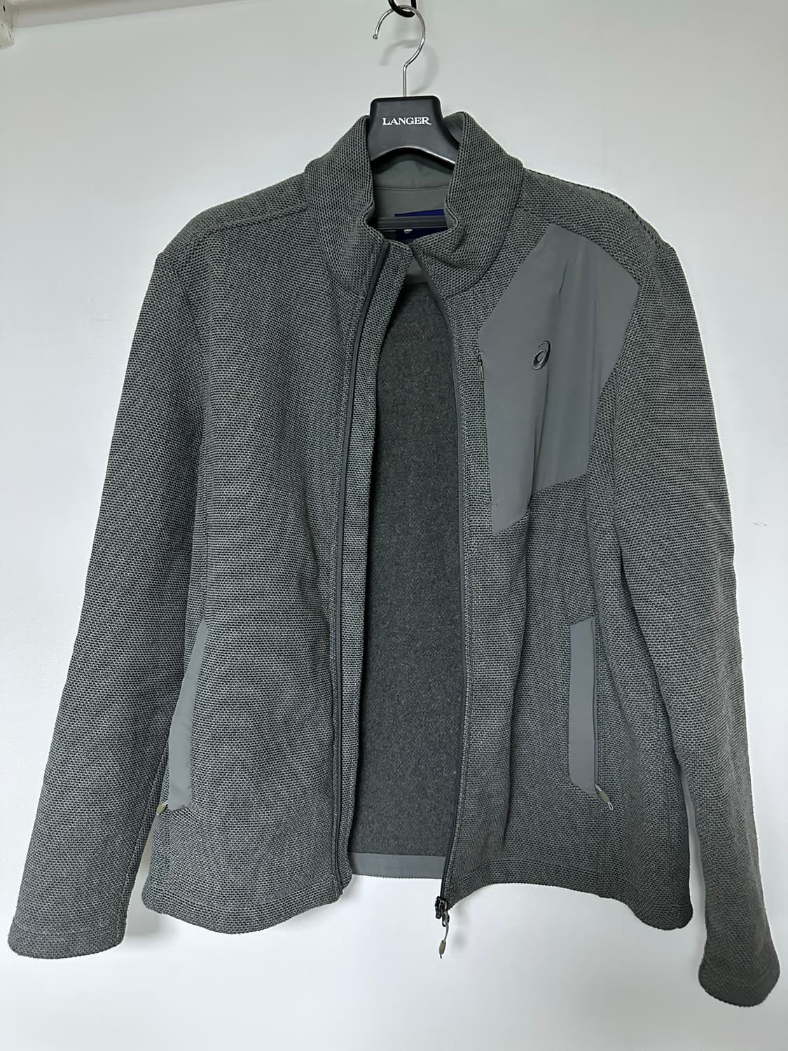 아식스 남성 니트 집업 자켓 상품이미지1