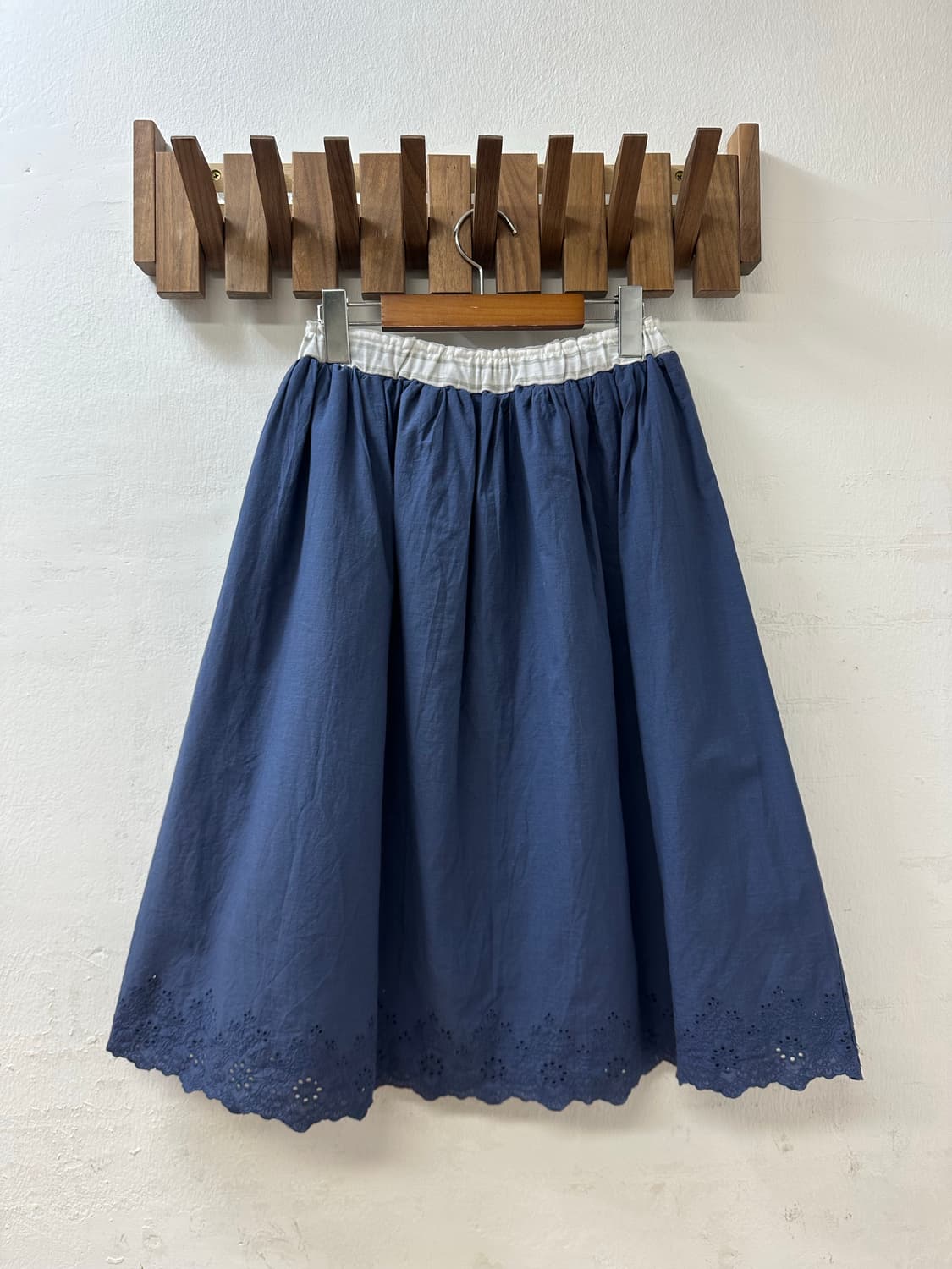 일본빈티지 펀칭 레이스 플레어 밴딩 스커트 상품이미지4