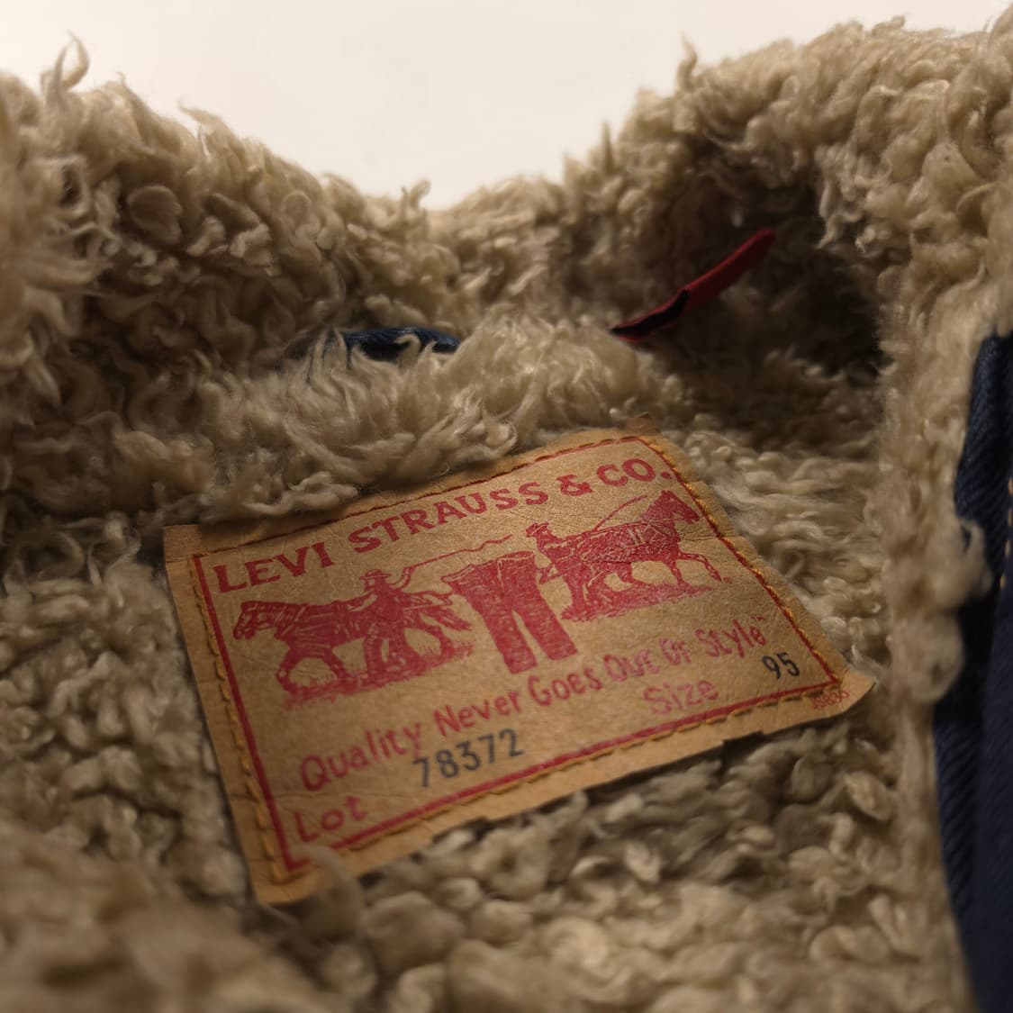 리바이스 Type -one 우먼스 양털 데님 크롭 자켓 (85) 상품이미지5