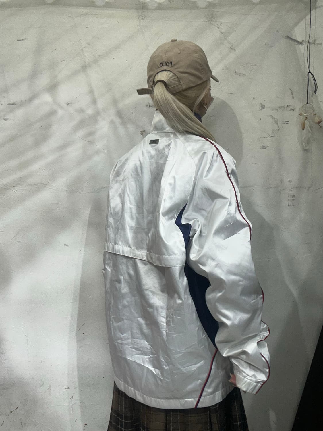 아식스 일본판 화이트 오버핏 바람막이 올드스쿨 트랙 자켓 L 상품이미지3