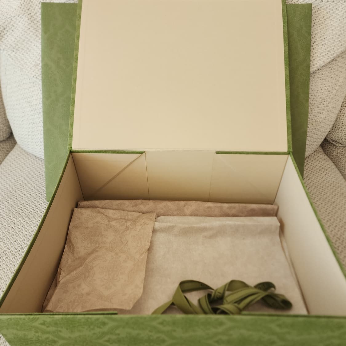 전시품급 구찌 GG 수프림 오피디아 숄더백 스몰 베이지 상품이미지10