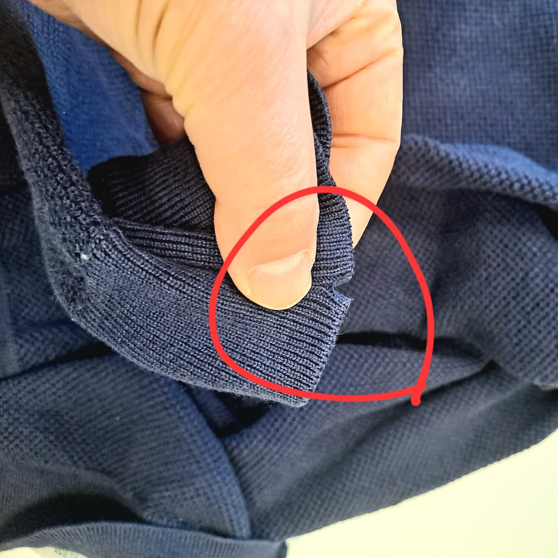 J'RIUM  v넥 니트 S사이즈 상품이미지6