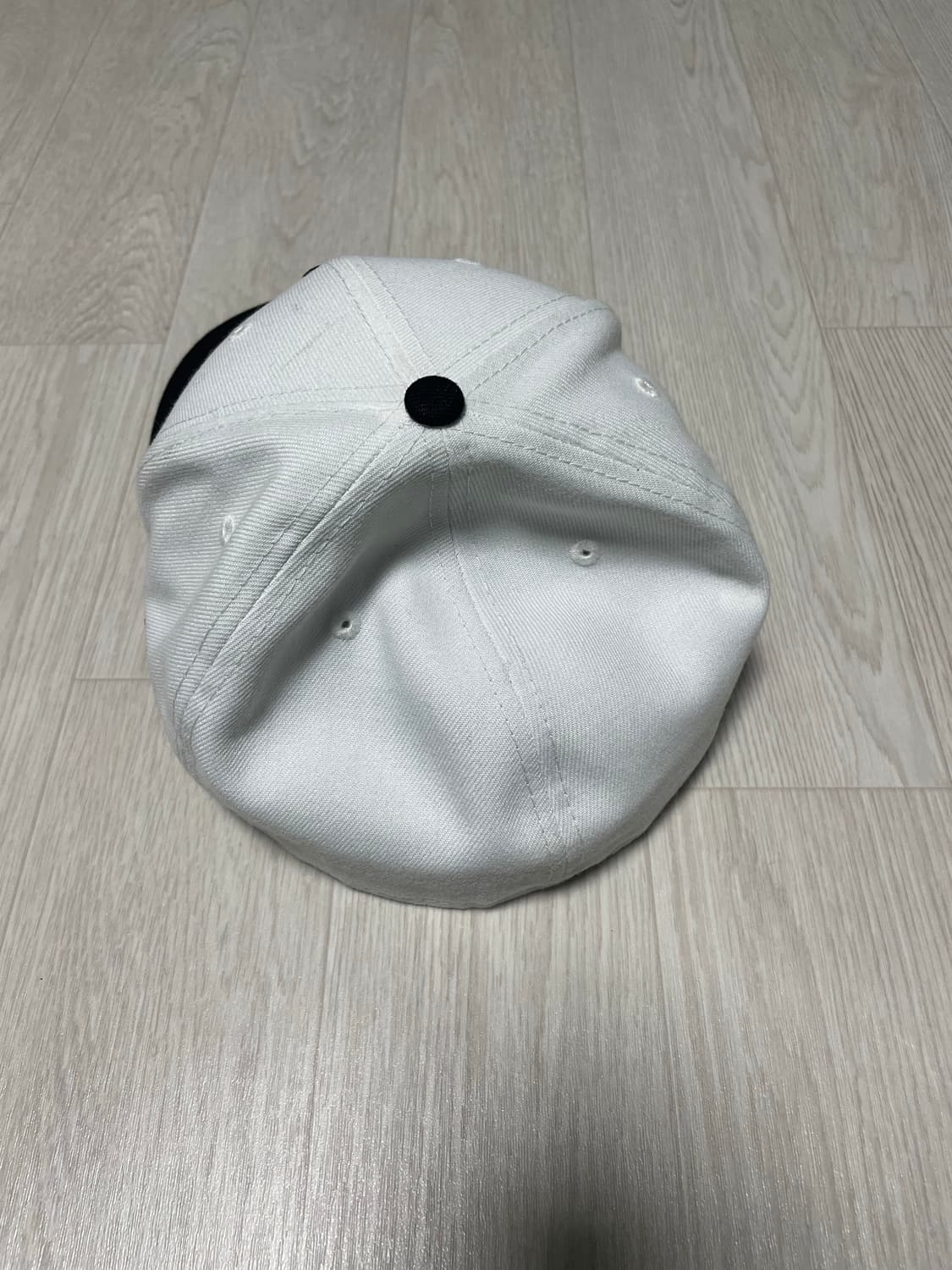 스투시 뉴에라 캡 상품이미지3