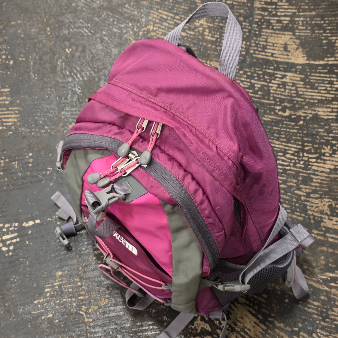 노스페이스 가방 (20L) 상품이미지5