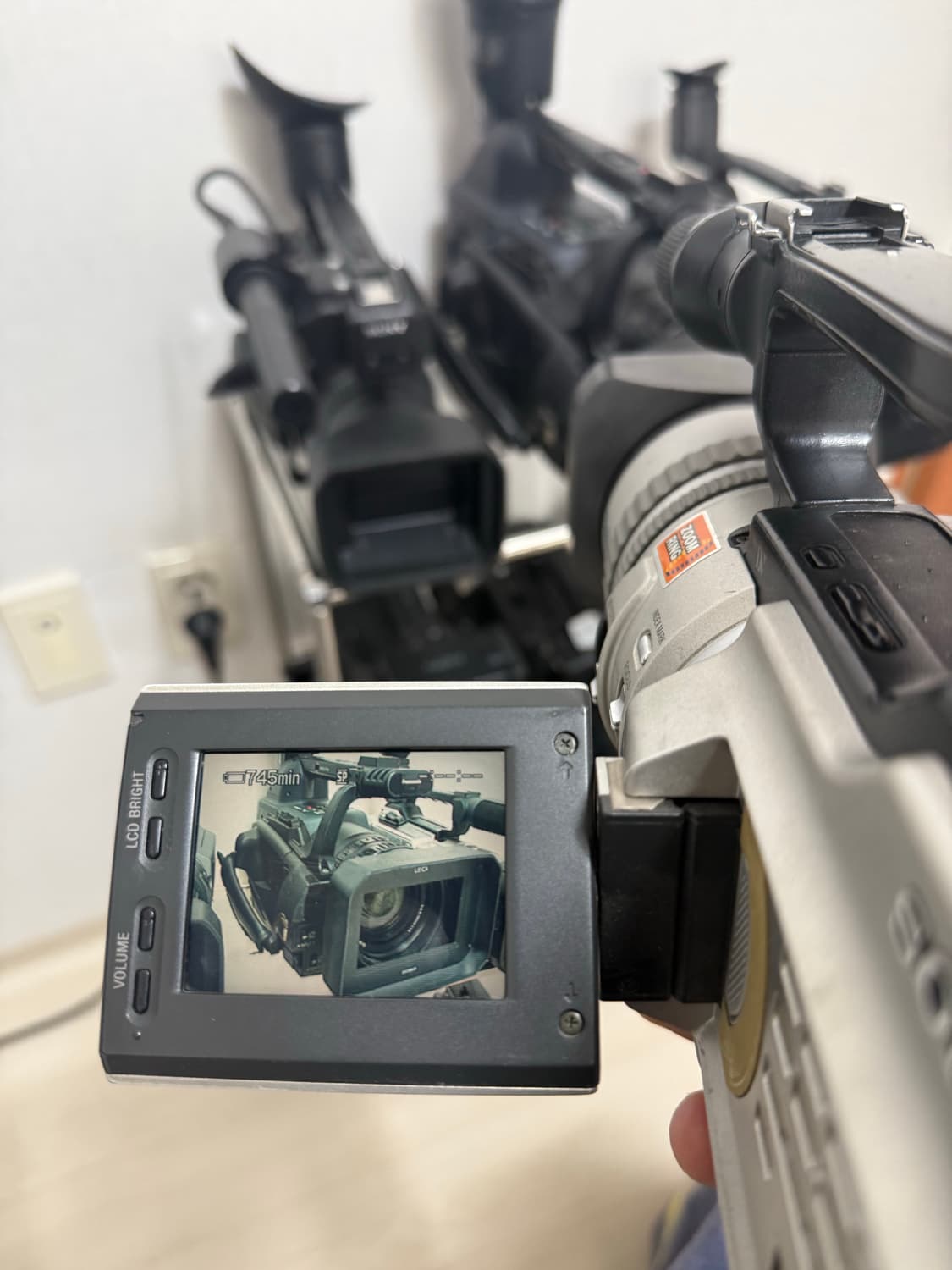 Sony DCR-VX2000 6mm 디지털 캠코더 상품이미지7