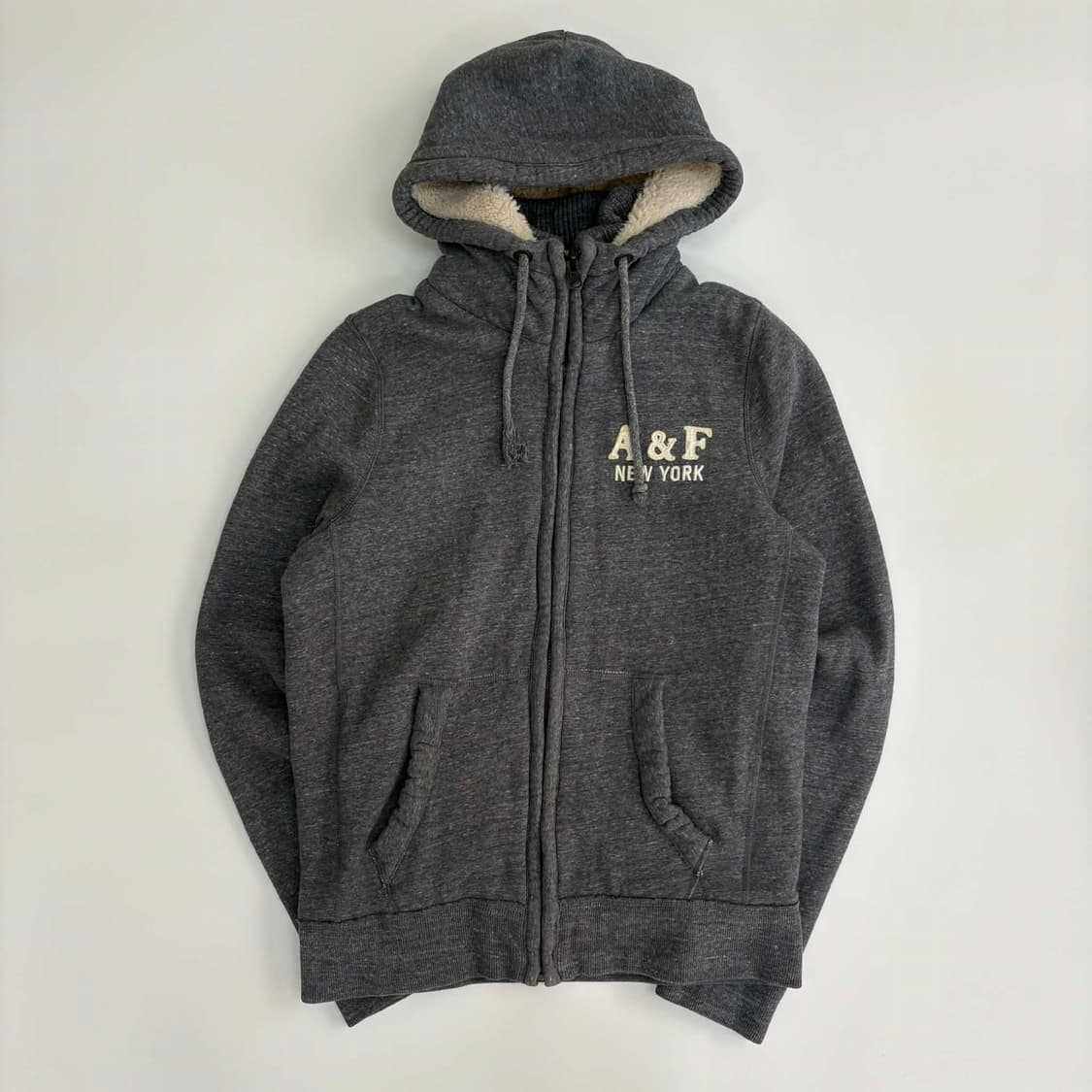 아베크롬비 y2k 양털 울프죠 그레이 스웻 후드집업 희귀져지(M) 상품이미지2