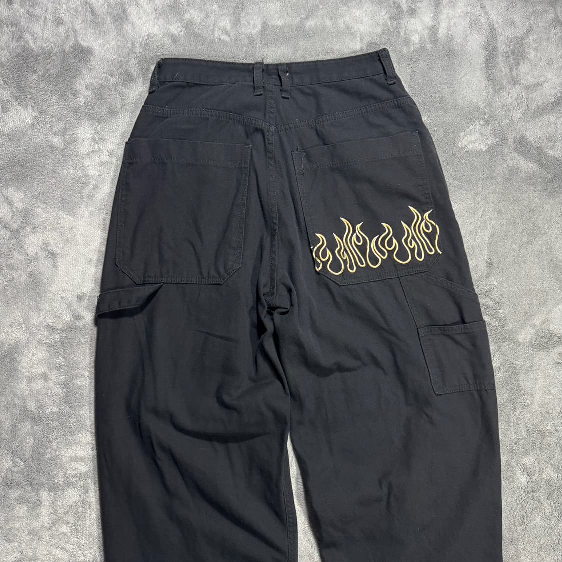 블랙 불꽃 자수 카펜더팬츠 상품이미지4
