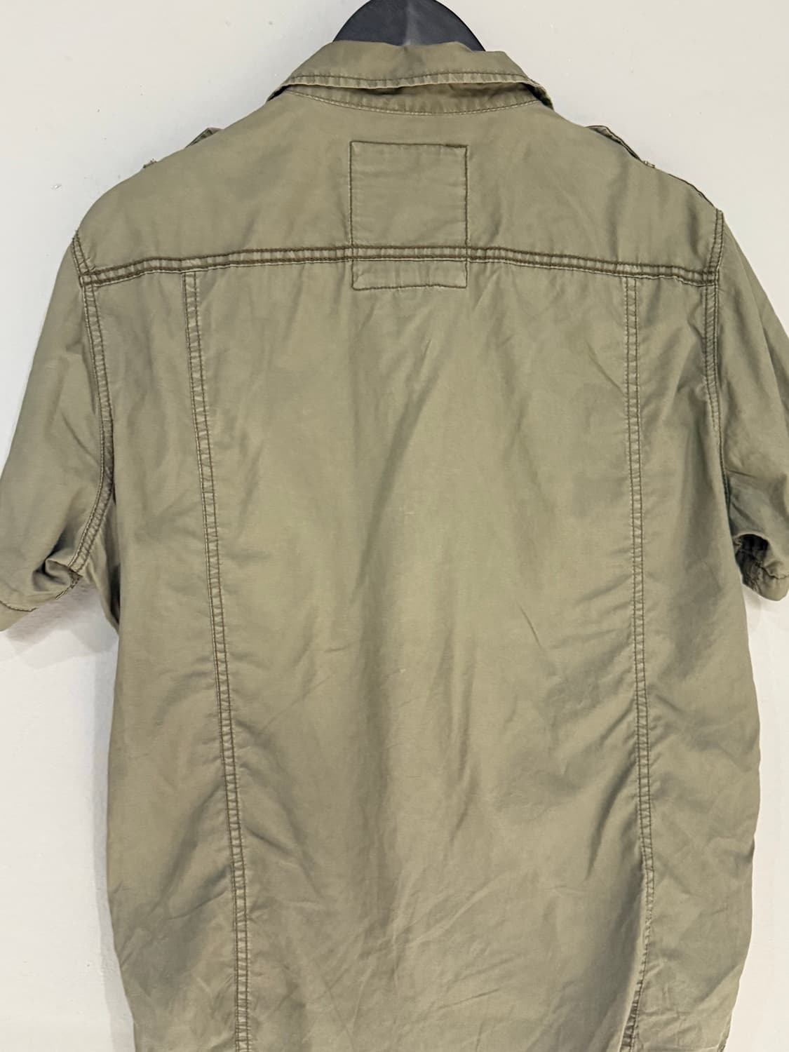 2-pocket detail khaki shirt 상품이미지10