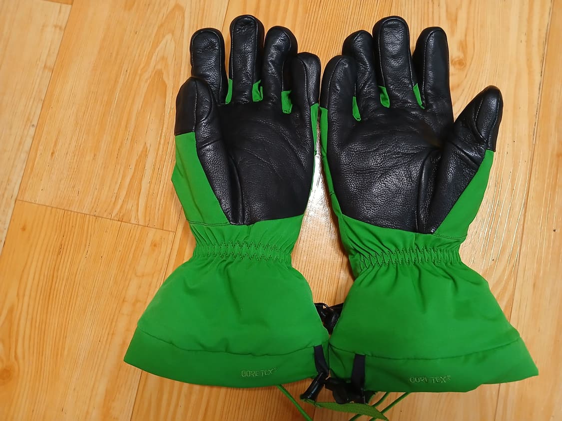 Arc'teryx Fission Globe. GORE-TEX. 넬슨 정품 상품이미지2