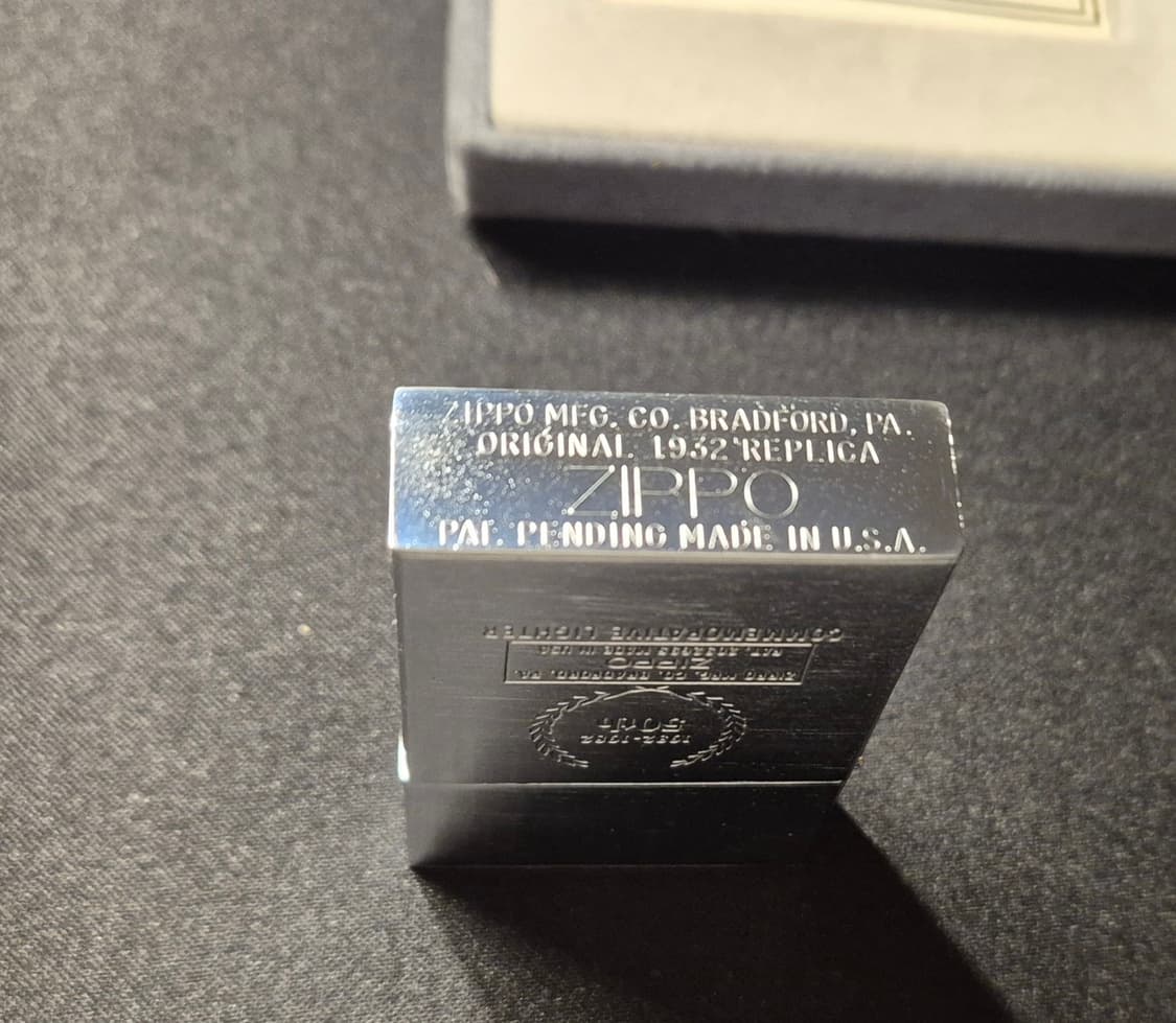 50주년 기념 ZIPPO 라이타 상품이미지3