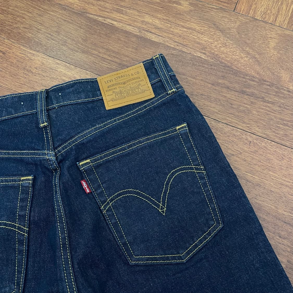 리바이스 프리미엄 부츠컷 데님팬츠 상품이미지4