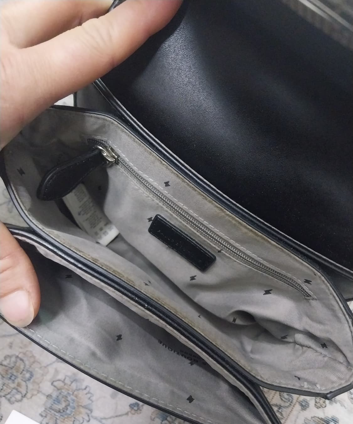 폴스부띠끄 블랙 체인 크로스백 상품이미지6