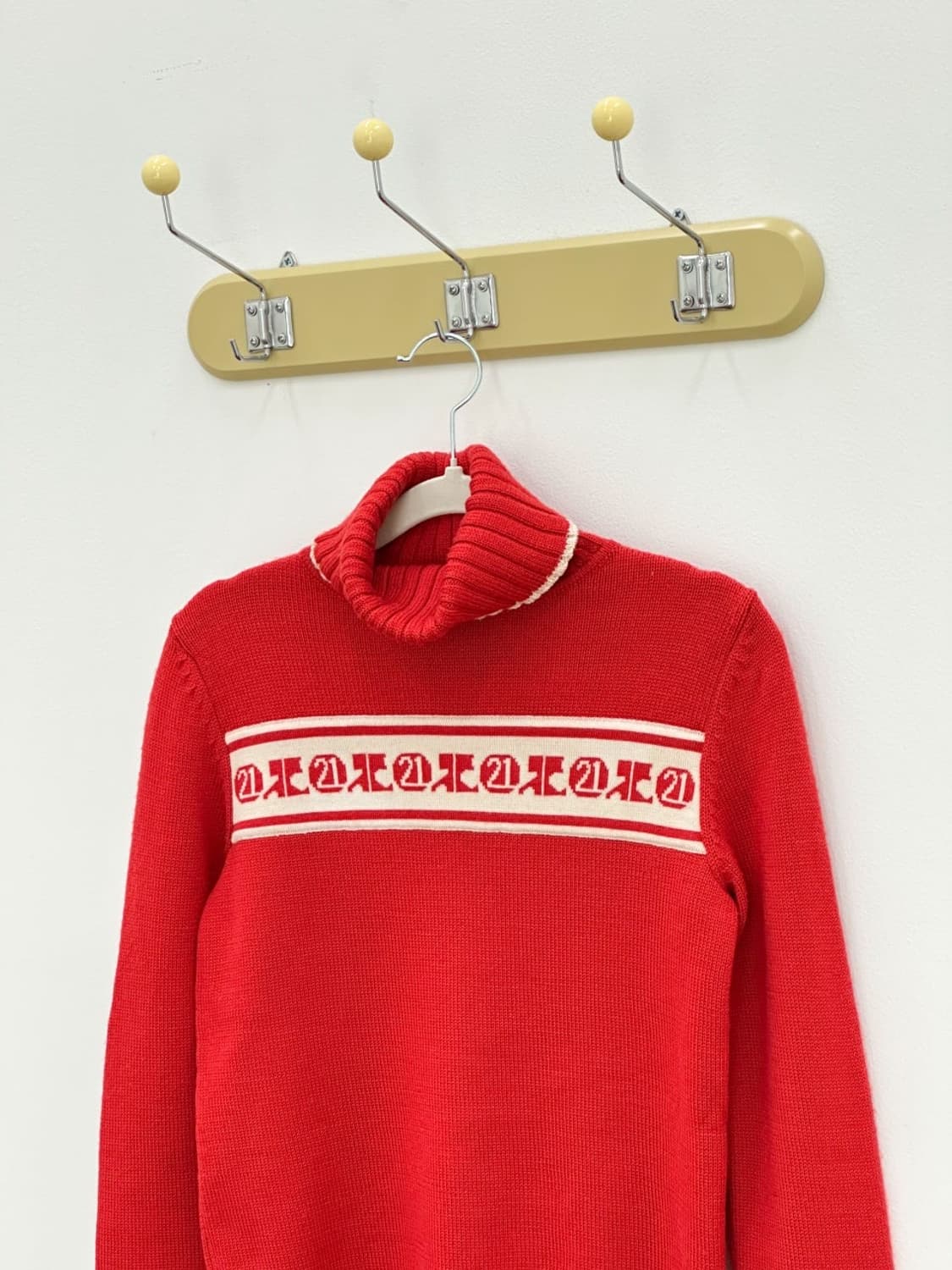 courreges / 꾸레쥬 레드 로고 터틀넥  상품이미지1