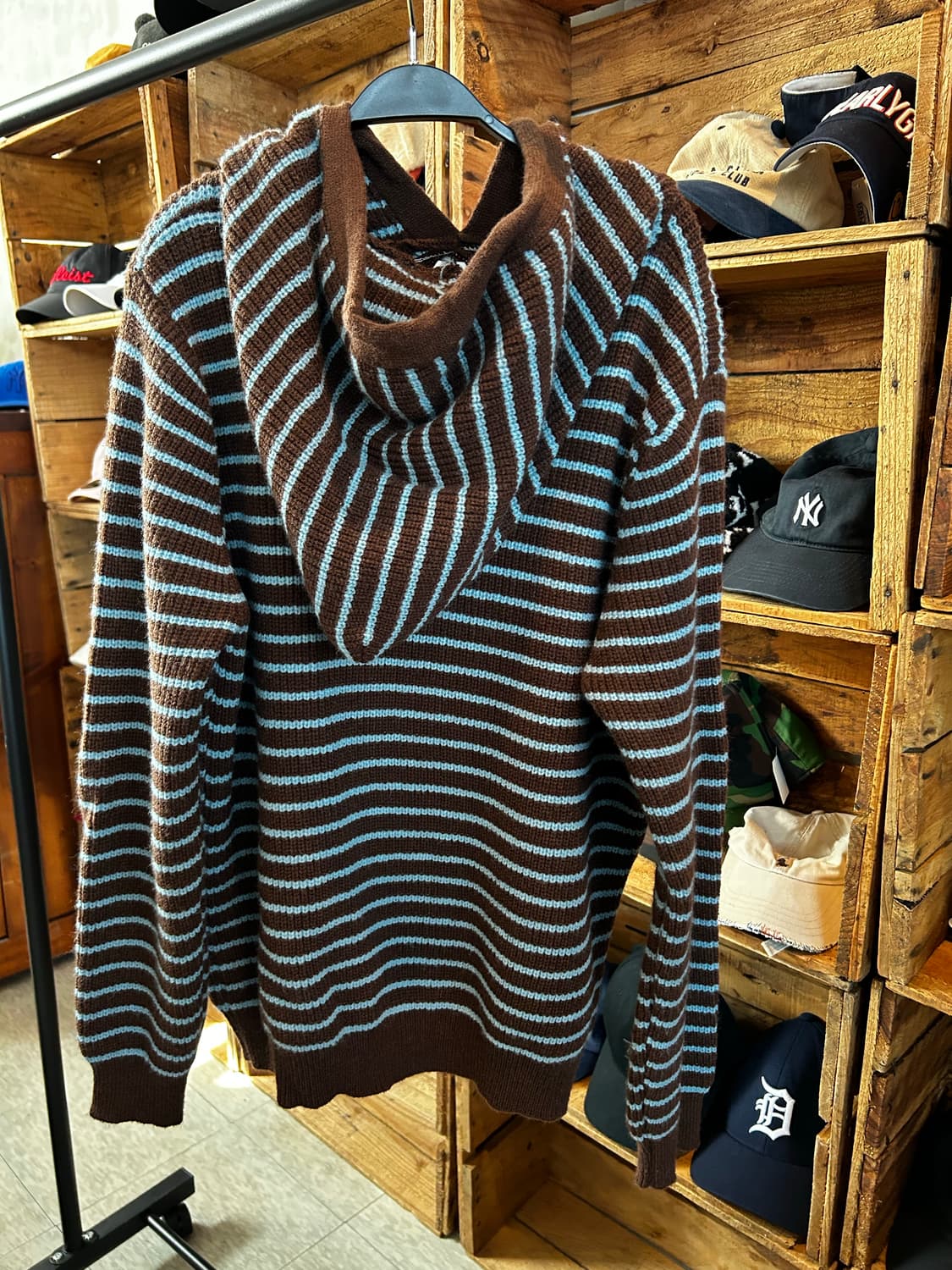 하늘갈색 줄무늬 후드니트 상품이미지2